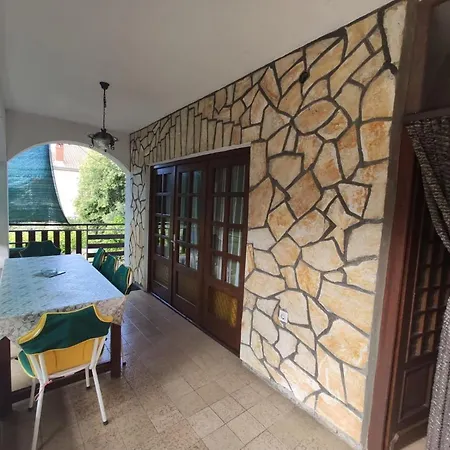 Family Near Beach Apartament Biograd Na Moru